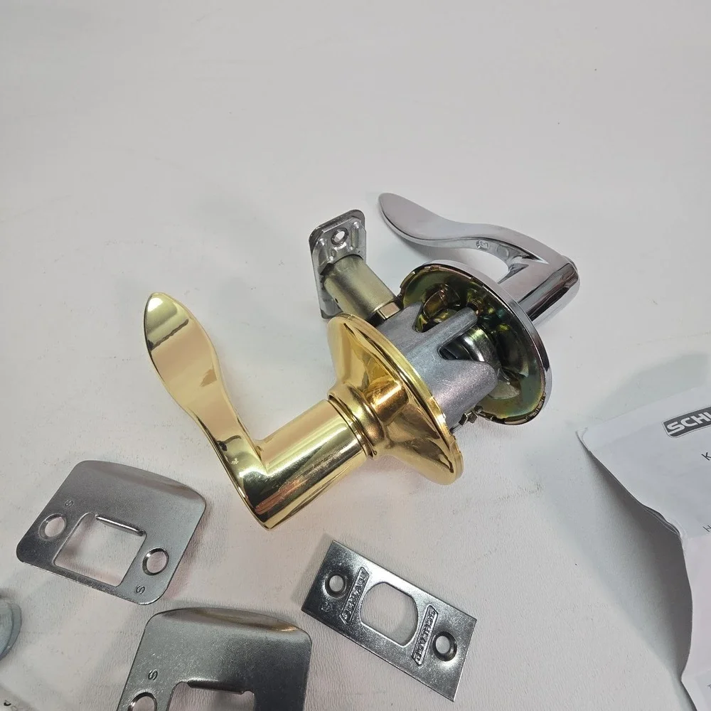 Schlage F40-ACC-605-625-RH‎ Bed/Bath Door Handle 16-210 Latch 10-063 Strike